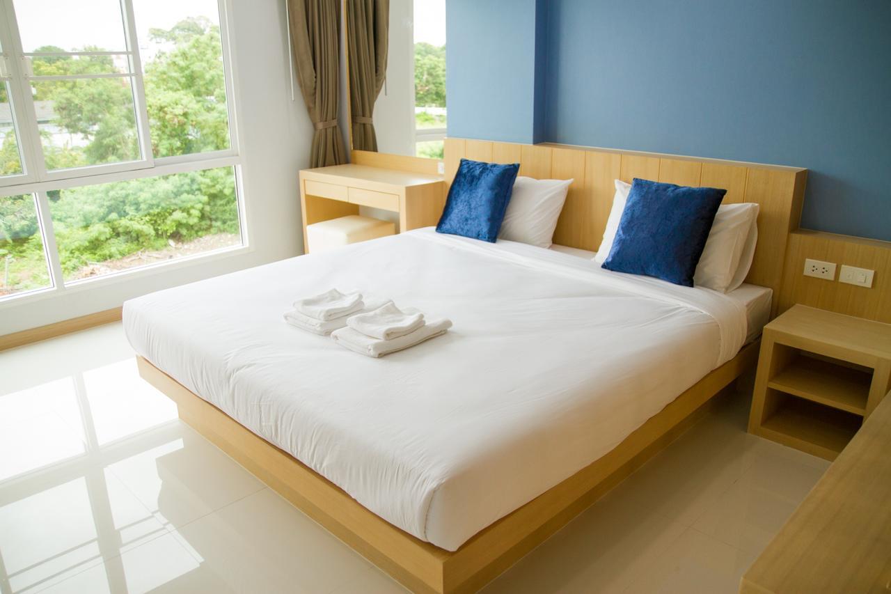 Charisma Residence Rayong Extérieur photo